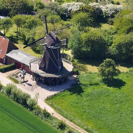 Ort Lemkenhafen Lemkenhafen Muehlenblick